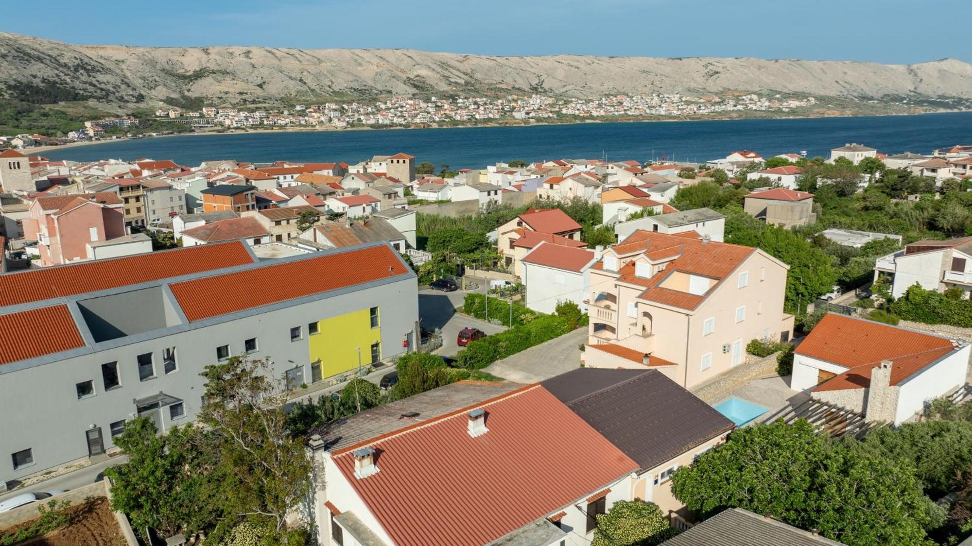 Apartment Wish - Two Bedrooms With 2 Ac Renewed Pag Town Exteriér fotografie